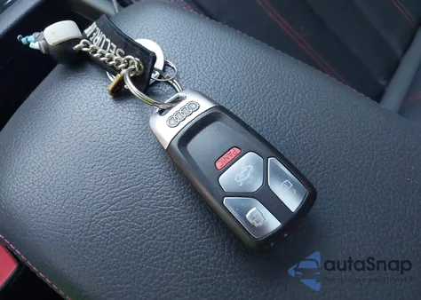 2018 Audi A4 2.0T Premium из США, поврежденный, VIN WAUFNAF44JA026217